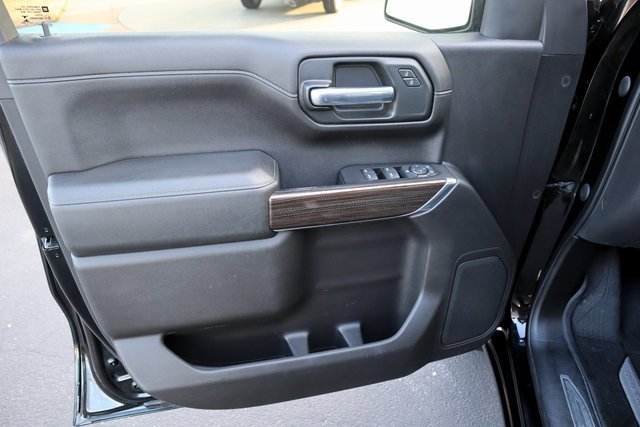 Used 2020 Chevrolet Silverado 1500 LT w/ Texas Edition image 28