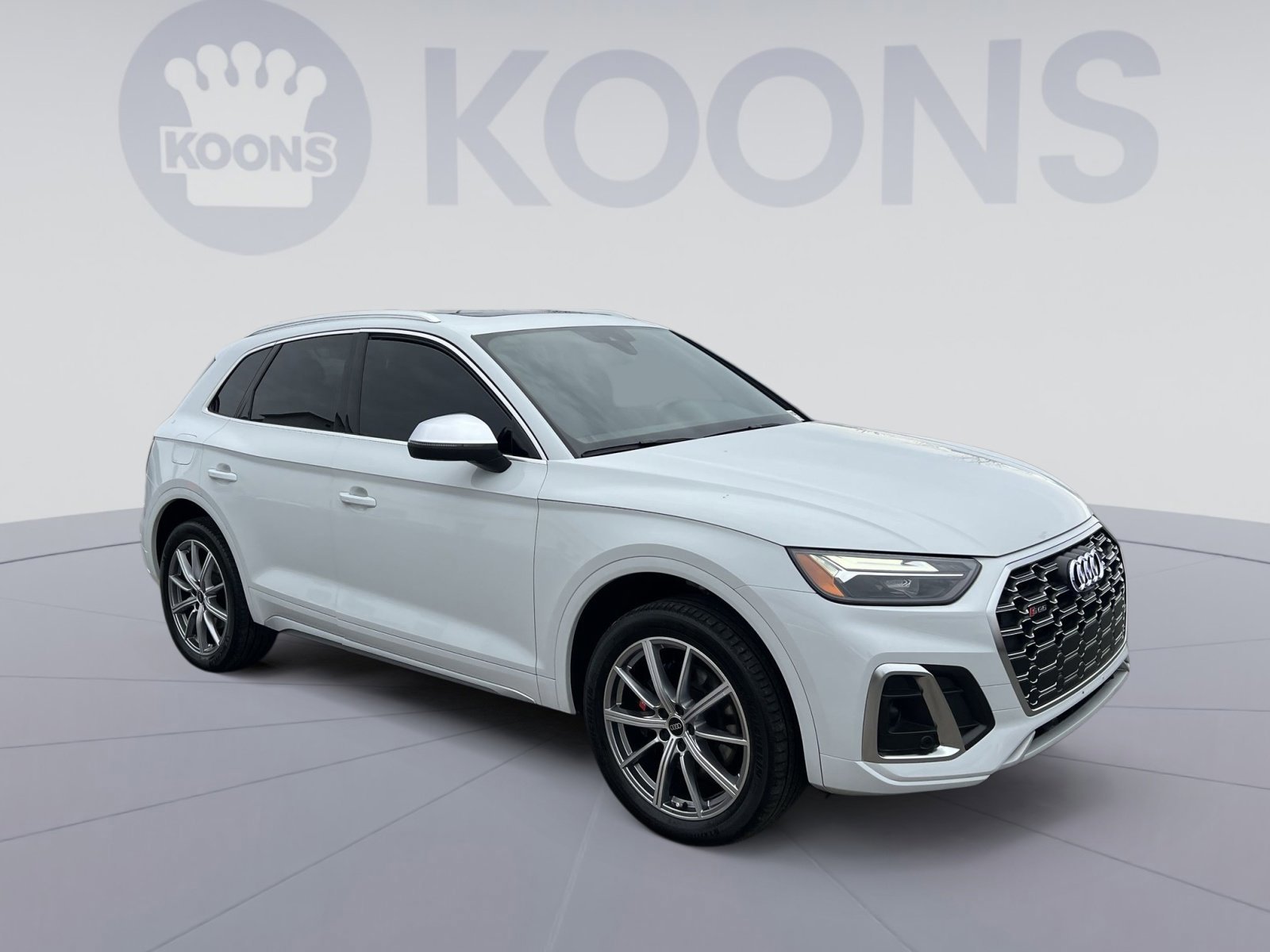 Used 2023 Audi SQ5 Premium Plus w/ Premium Plus Package image 7