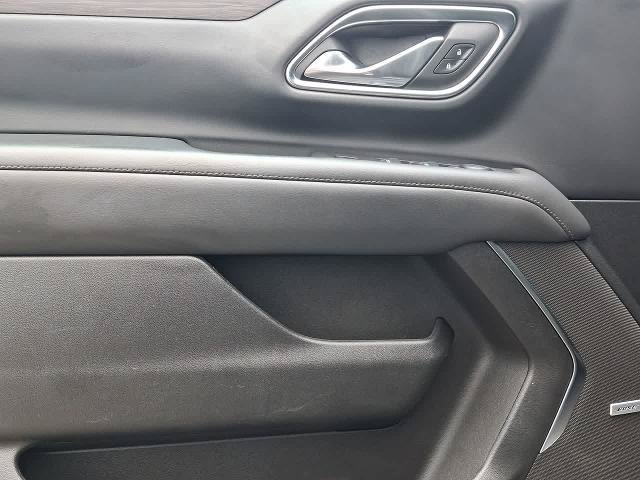 Used 2024 Chevrolet Tahoe LT RWD image 16