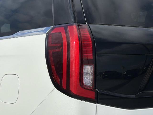 Certified 2025 Ford Expedition Active AWD/4WD image 8
