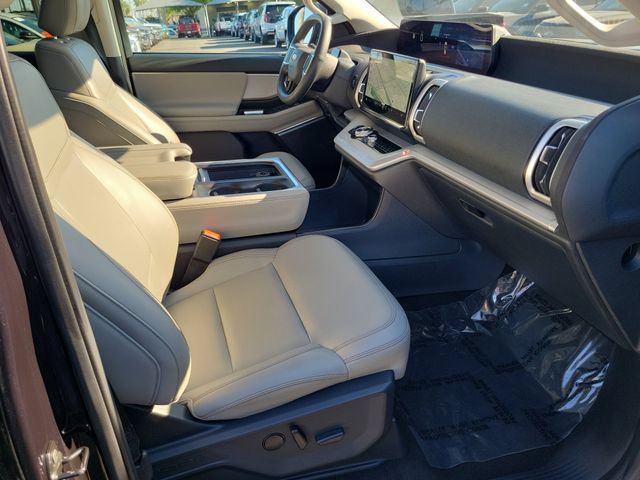 Certified 2025 Ford Expedition Active RWD image 15