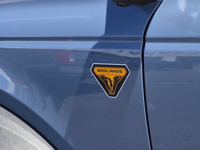 Certified 2025 Ford Bronco Badlands AWD/4WD image 9