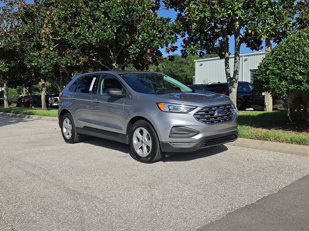 Certified 2021 Ford Edge SE FWD image 2