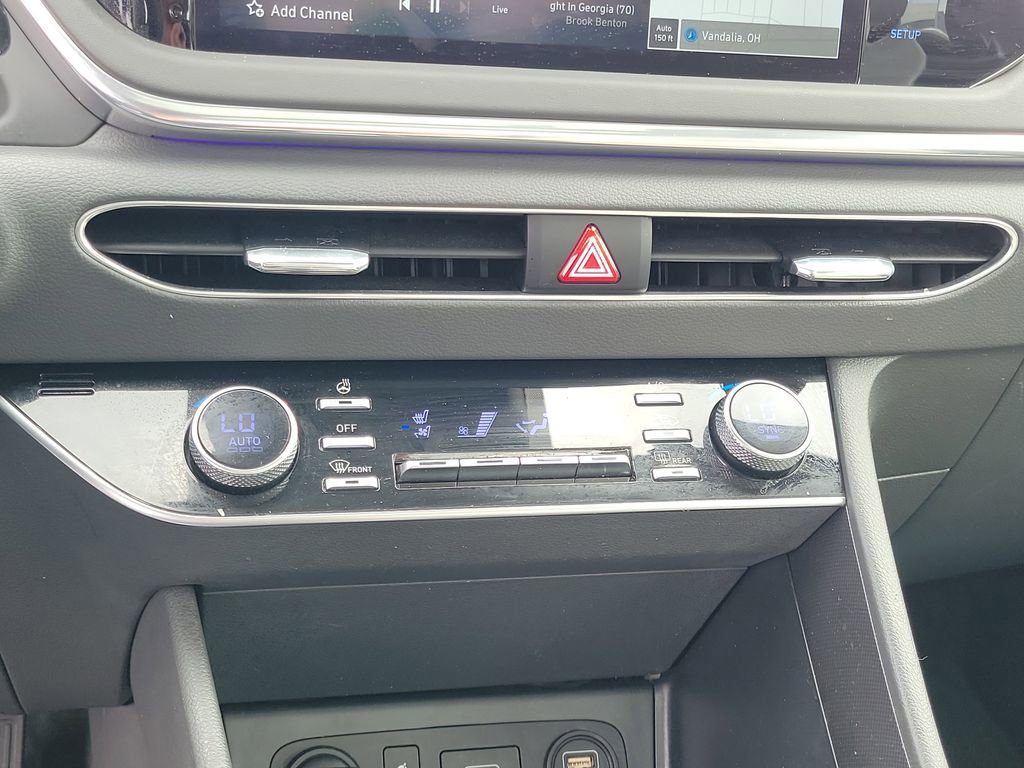 Used 2022 Hyundai Sonata Limited FWD image 28
