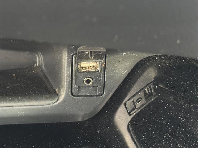 Used 2019 Toyota C-HR XLE image 22