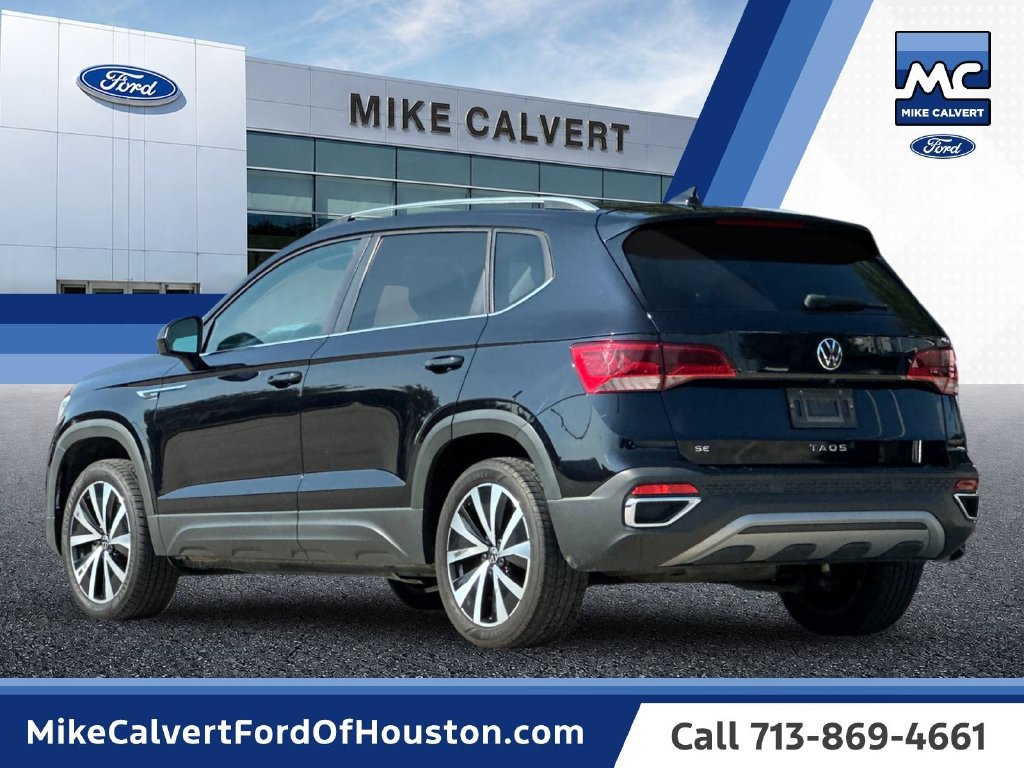 Used 2024 Volkswagen Taos SE FWD image 3