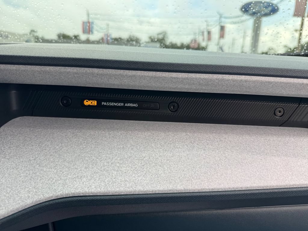 Certified 2024 Ford Maverick XLT w/ XLT Luxury Package FWD image 31