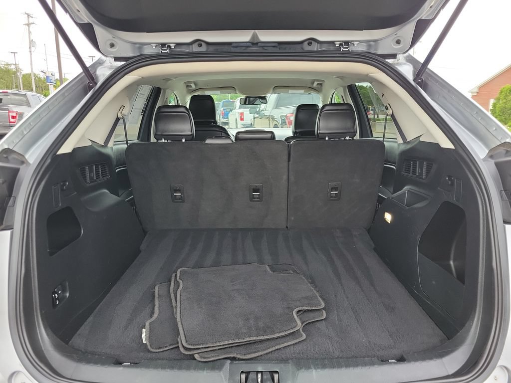 Certified 2023 Ford Edge SEL AWD/4WD image 8