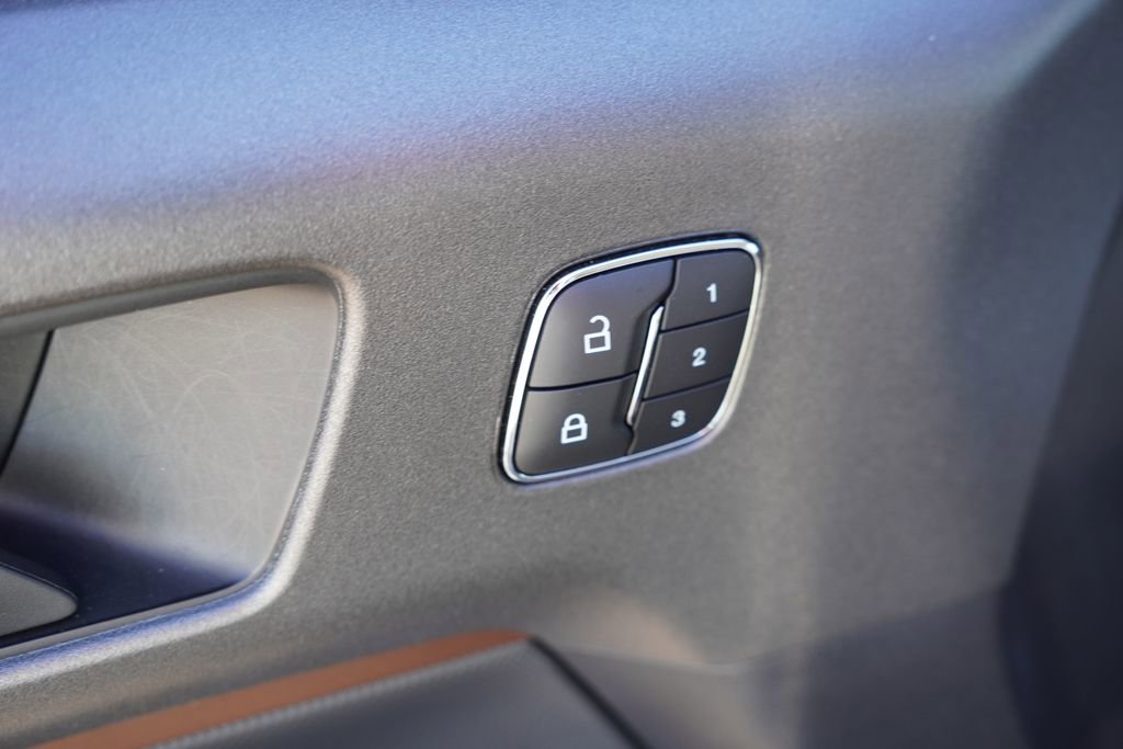 Certified 2025 Ford Bronco Sport Outer Banks w/ Outer Banks Tech Package+ AWD/4WD image 21