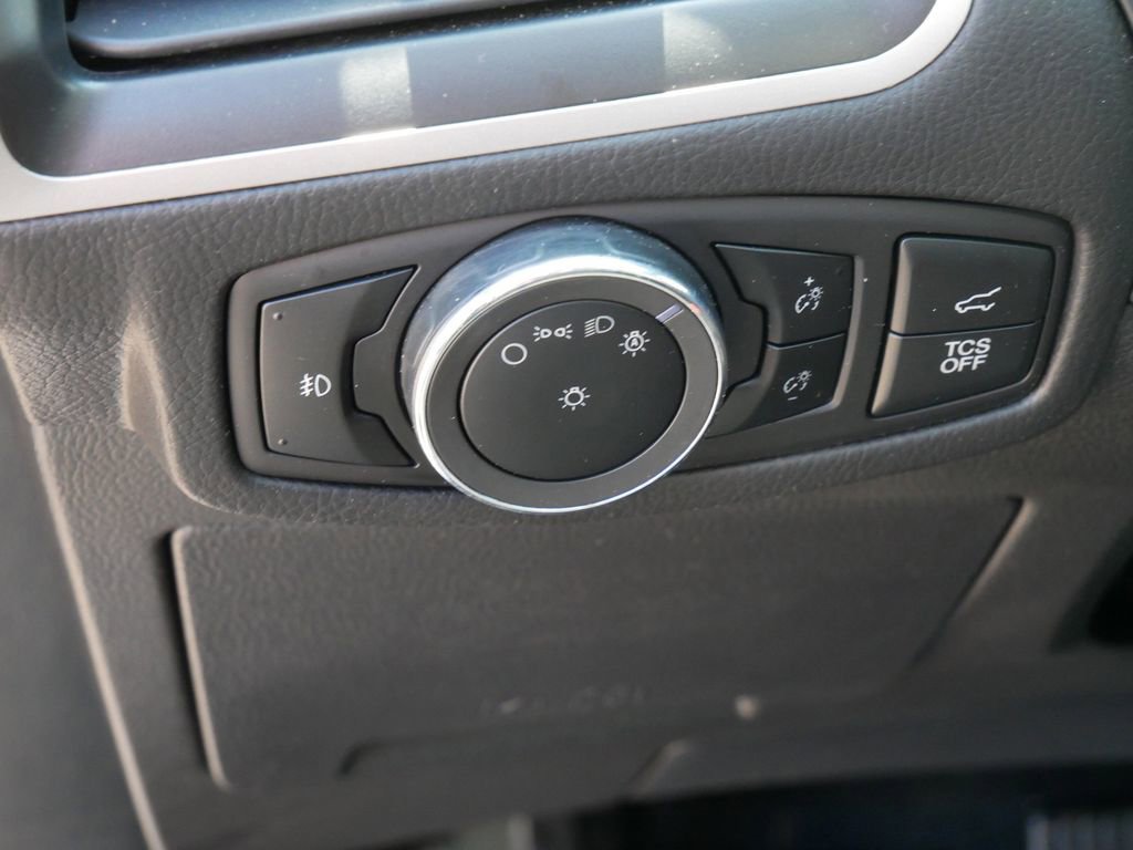 Certified 2024 Ford Edge SEL w/ Convenience Package AWD/4WD image 19