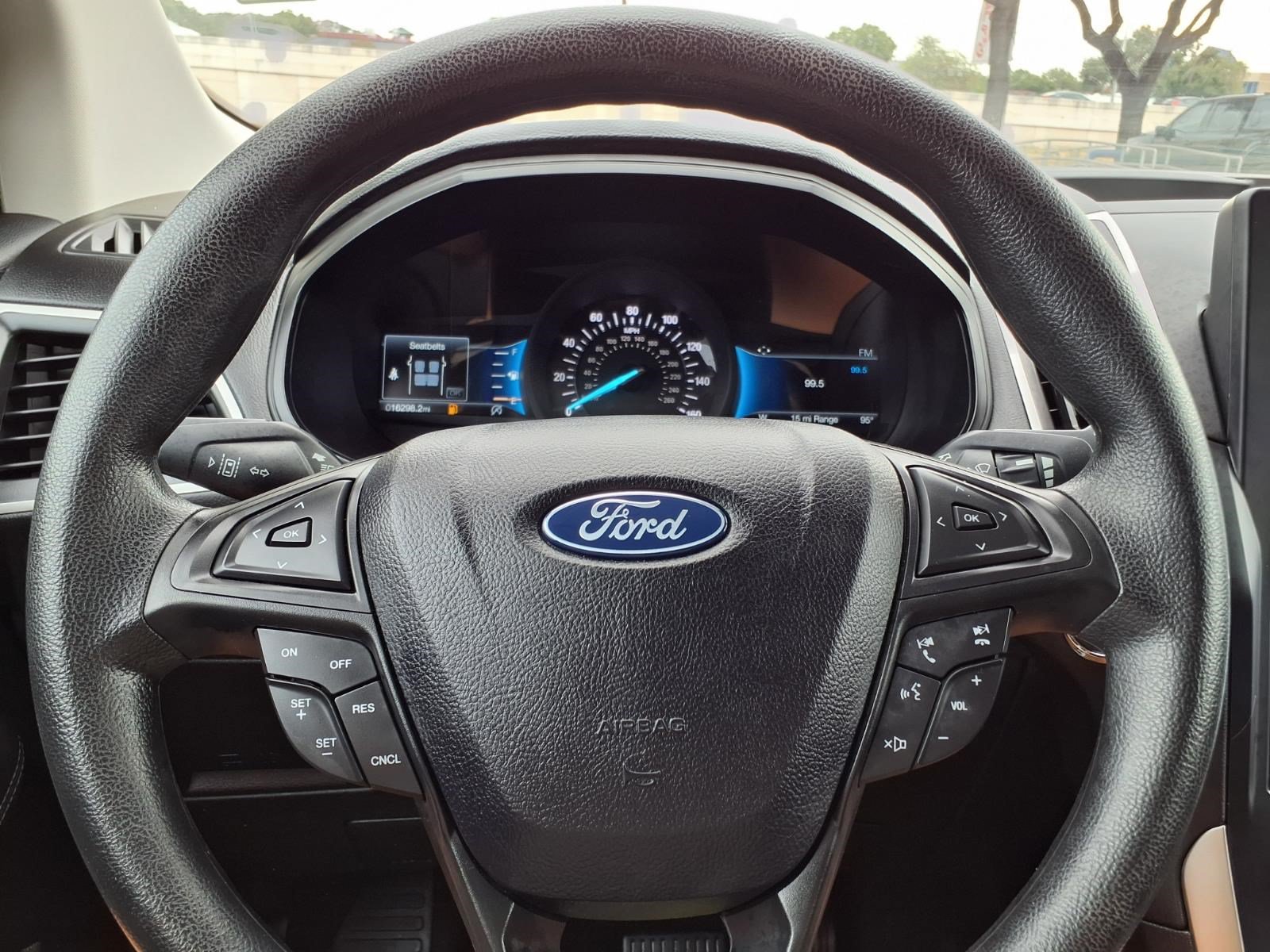 Certified 2024 Ford Edge SE w/ Black Appearance Package AWD/4WD image 29