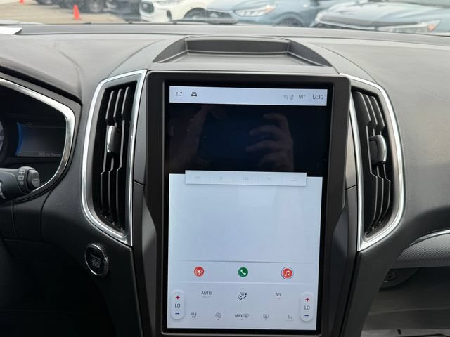 Certified 2021 Ford Edge Titanium AWD/4WD image 11