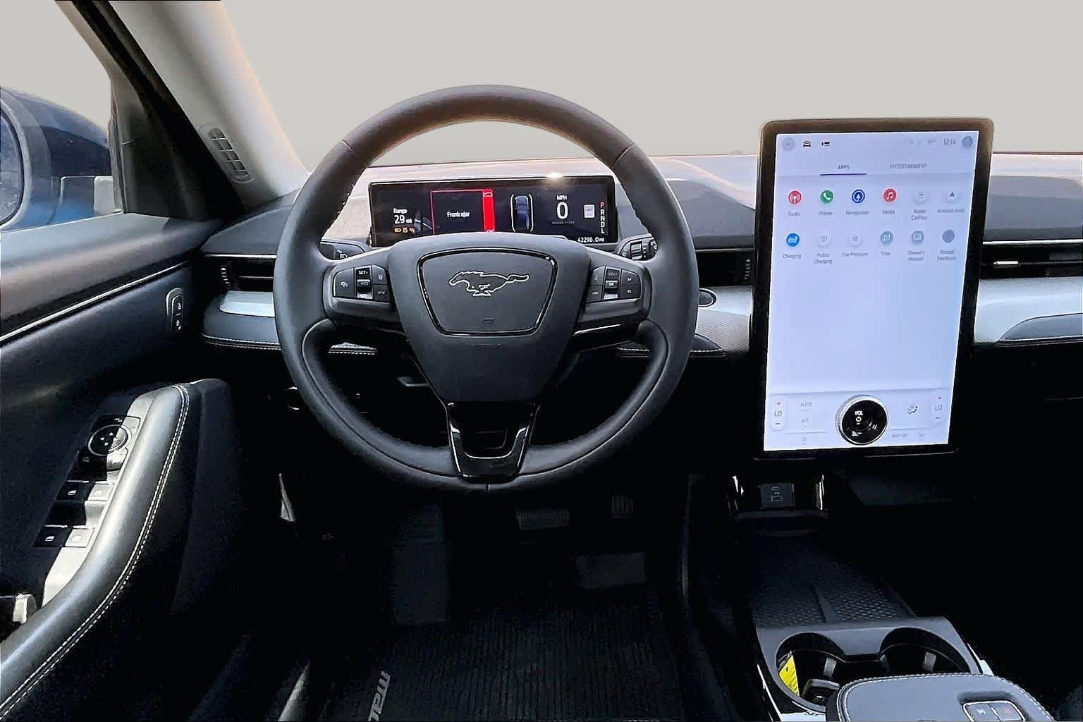 Certified 2023 Ford Mustang Mach-E Select RWD image 5