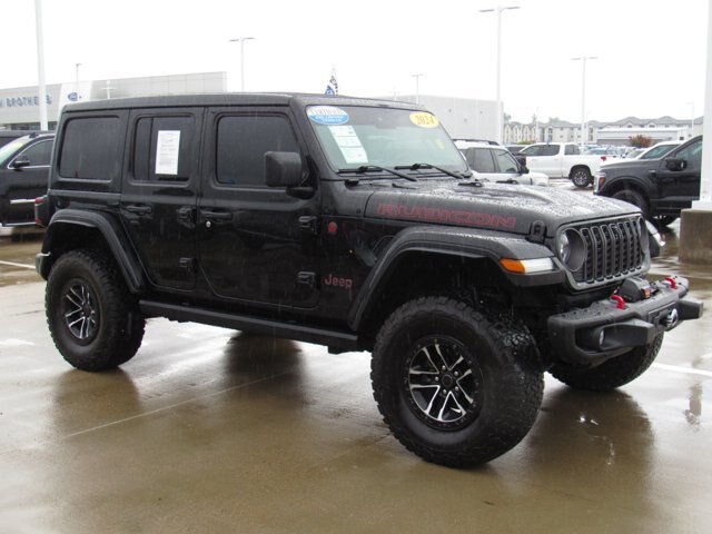 Used 2024 Jeep Wrangler Unlimited Rubicon AWD/4WD image 11