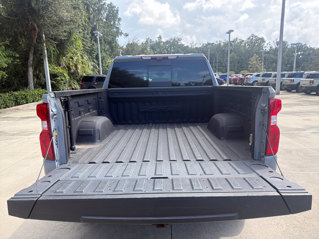 Used 2024 Chevrolet Silverado 1500 ZR2 w/ Technology Package AWD/4WD image 32