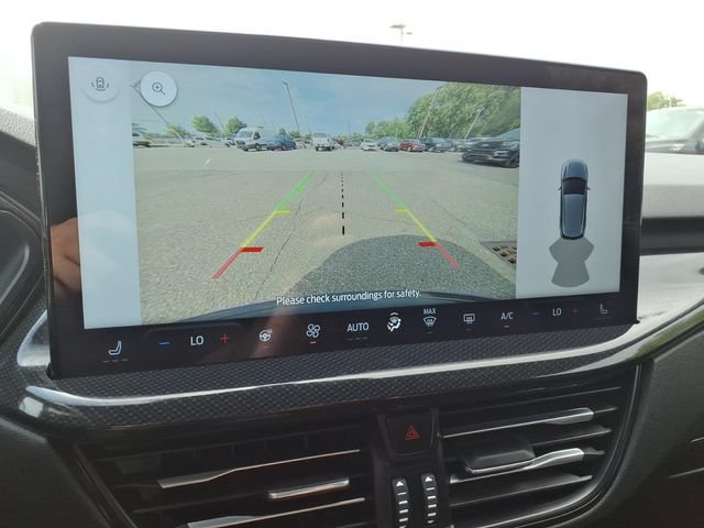 Certified 2024 Ford Escape ST-Line w/ Tech Pack #1 AWD/4WD image 18