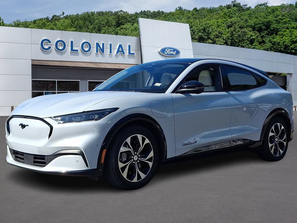 Certified 2023 Ford Mustang Mach-E Premium AWD/4WD image 3