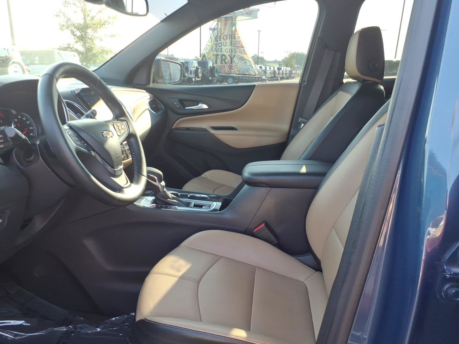 Used 2024 Chevrolet Equinox Premier FWD image 10