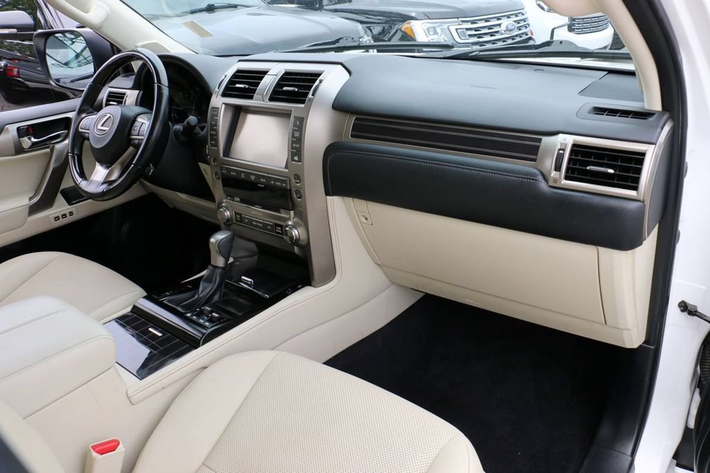 Used 2020 Lexus GX 460 Premium AWD/4WD image 39