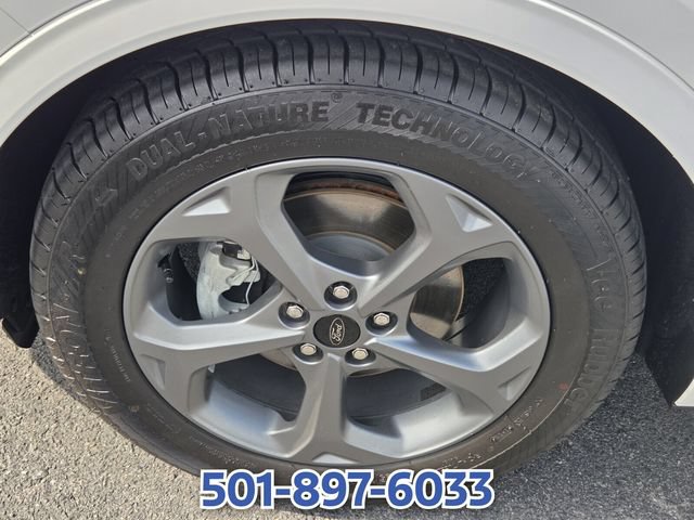 Certified 2023 Ford Escape ST-Line FWD image 16