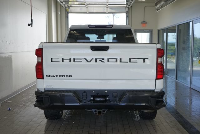 Used 2022 Chevrolet Silverado 1500 W/T w/ WT Value Package AWD/4WD image 12
