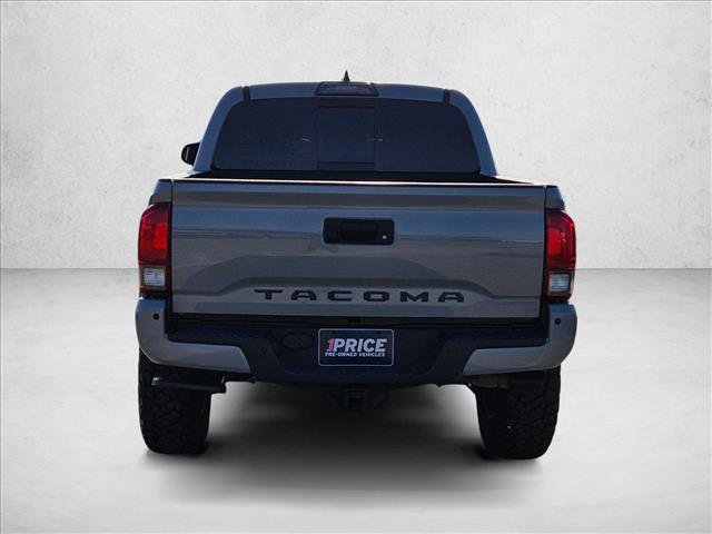 Used 2019 Toyota Tacoma TRD Off-Road w/ Technology Package image 4