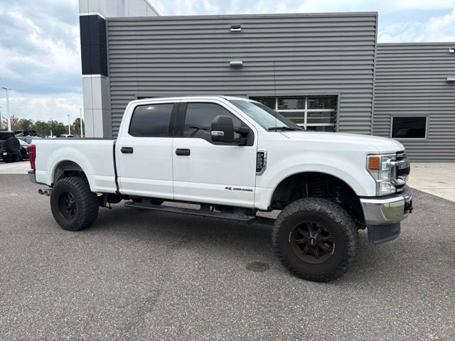 Certified 2020 Ford F250 XLT w/ FX4 Off-Road Package AWD/4WD image 3