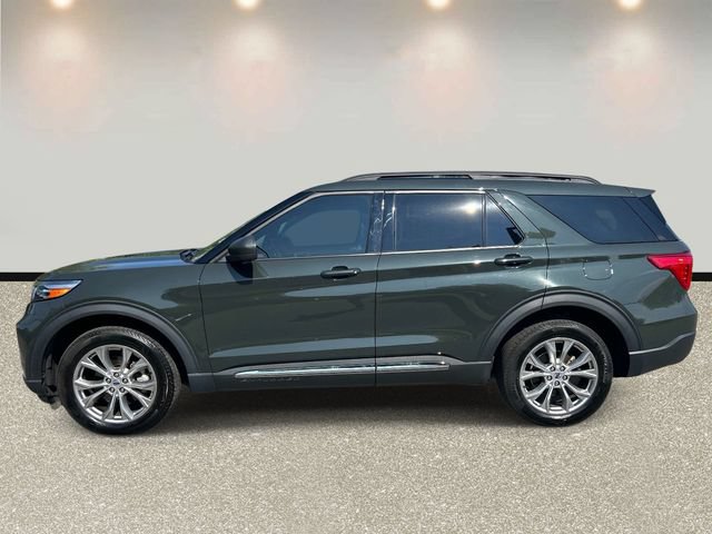 Certified 2024 Ford Explorer XLT w/ Equipment Group 202A AWD/4WD image 8