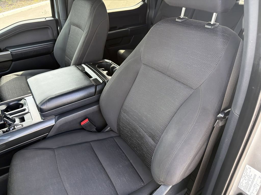 Certified 2022 Ford F150 XLT w/ Equipment Group 302A High image 18