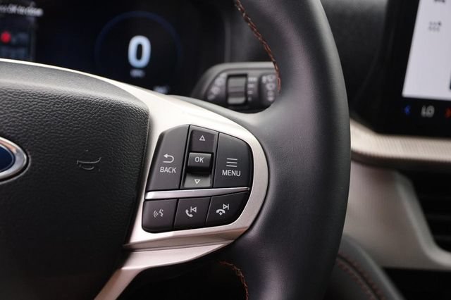 Certified 2025 Ford Explorer Active AWD/4WD image 14