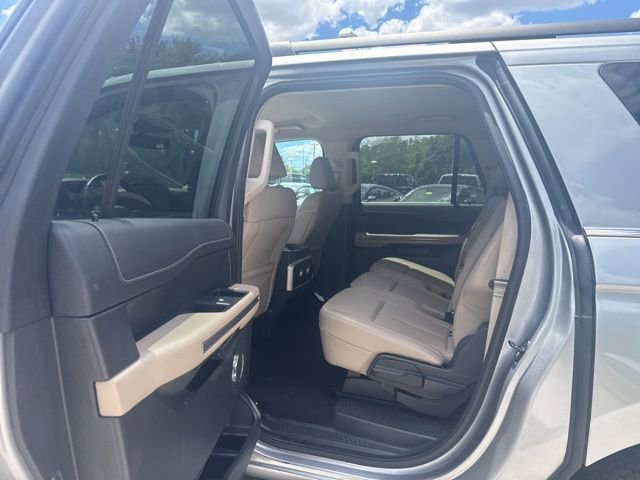 Certified 2024 Ford Expedition Max XLT RWD image 14