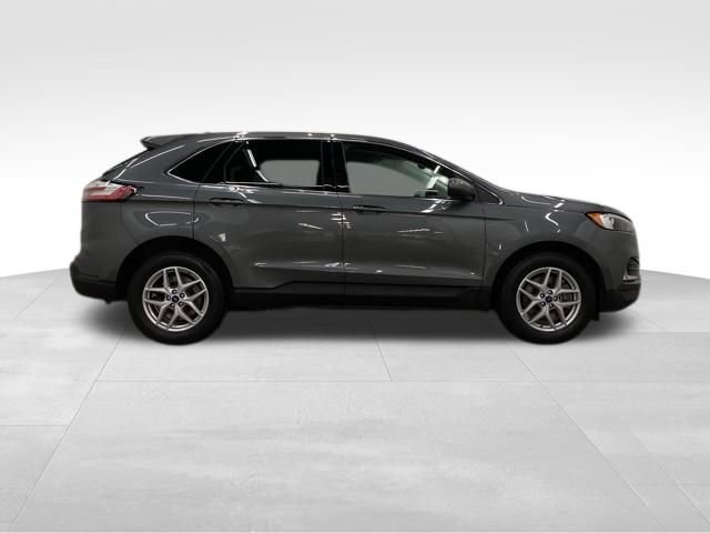 Certified 2022 Ford Edge SEL w/ Convenience Package image 8