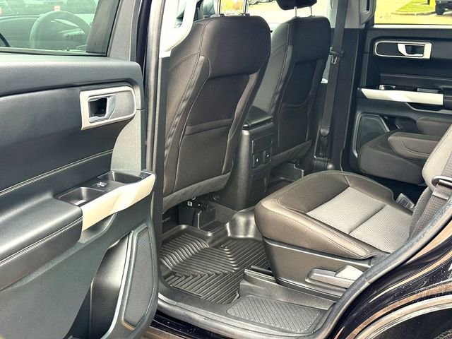 Certified 2024 Ford Explorer XLT image 23