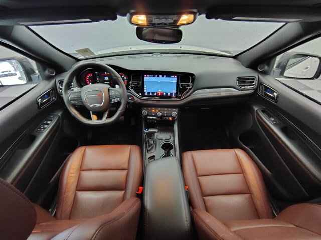 Used 2025 Dodge Durango GT AWD/4WD image 2