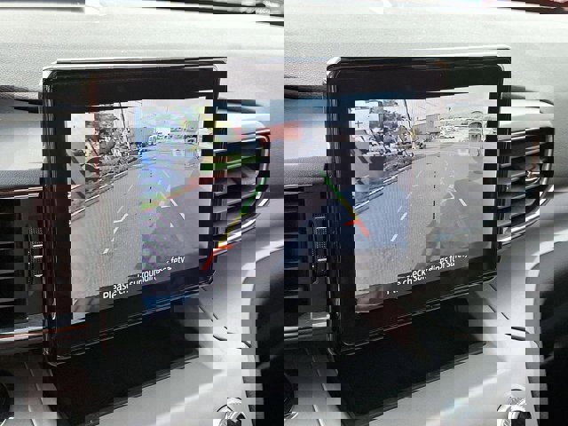 Certified 2022 Ford Explorer XLT w/ Equipment Group 202A image 20