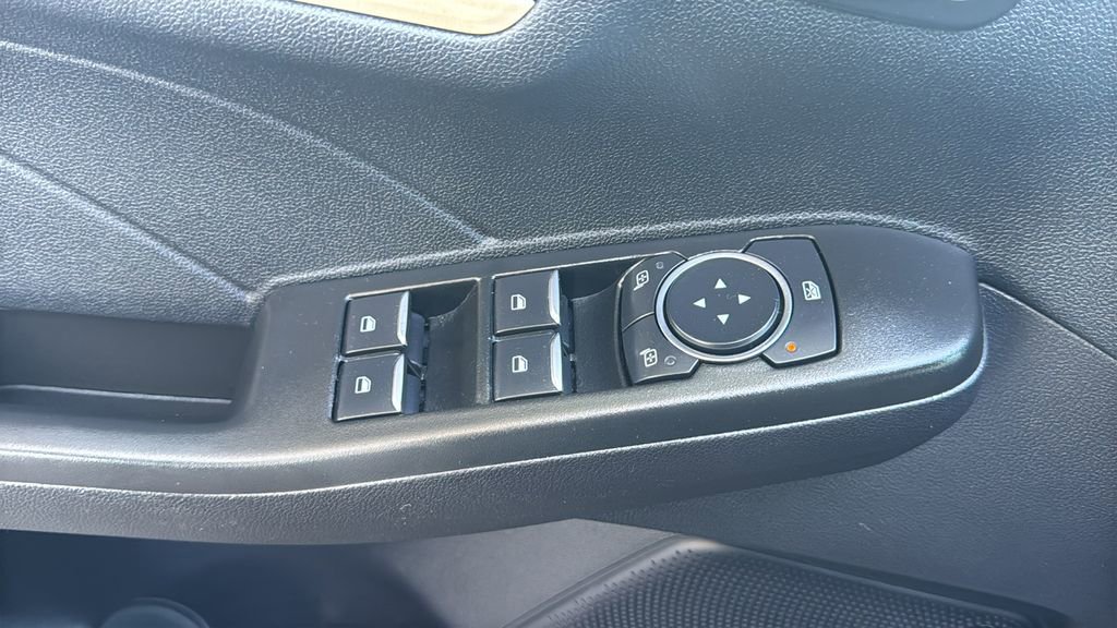 Certified 2022 Ford Escape Titanium w/ Titanium Elite Package image 19