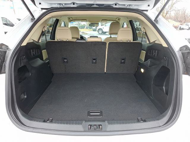 Certified 2022 Ford Edge SE image 28