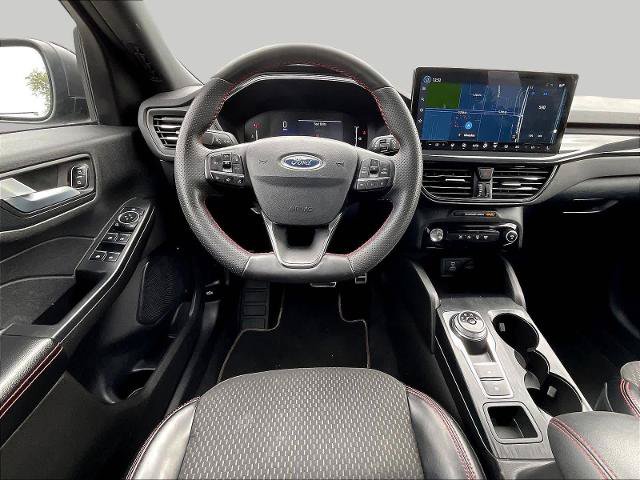 Certified 2023 Ford Escape ST-Line w/ Tech Pack #1 AWD/4WD image 10
