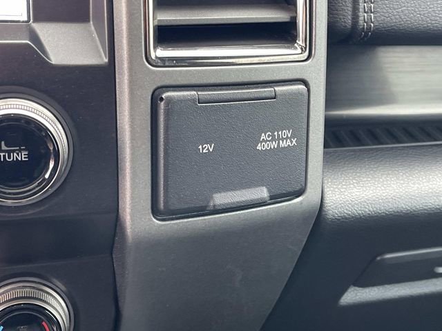 Certified 2019 Ford F150 Raptor w/ Equipment Group 802A Luxury image 33