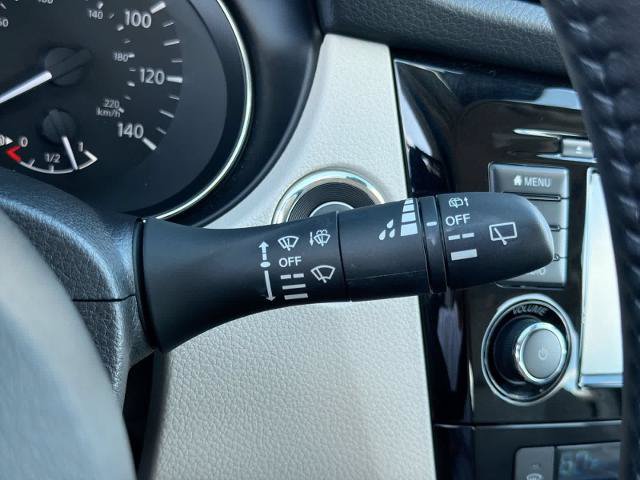 Used 2022 Nissan Rogue Sport SV AWD/4WD image 26