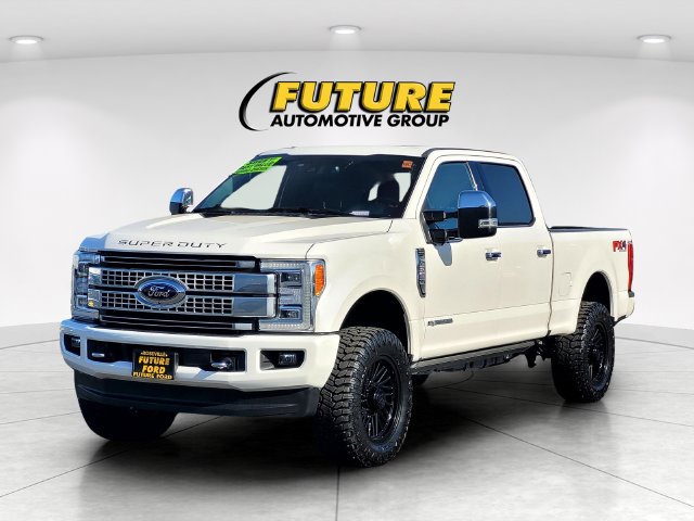 Certified 2019 Ford F350 Platinum w/ Platinum Ultimate Package AWD/4WD image 8