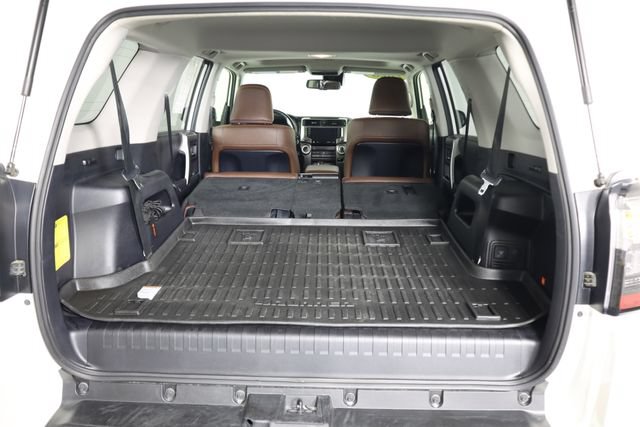 Used 2023 Toyota 4Runner Limited AWD/4WD image 60