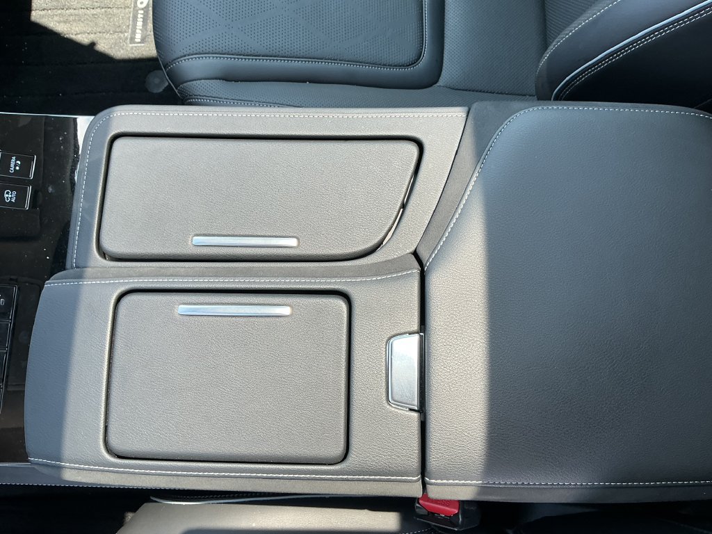 Used 2025 INFINITI QX80 Sensory AWD/4WD image 30