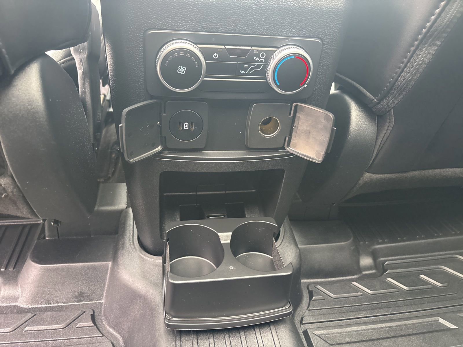 Certified 2023 Ford Explorer XLT w/ Equipment Group 202A image 40