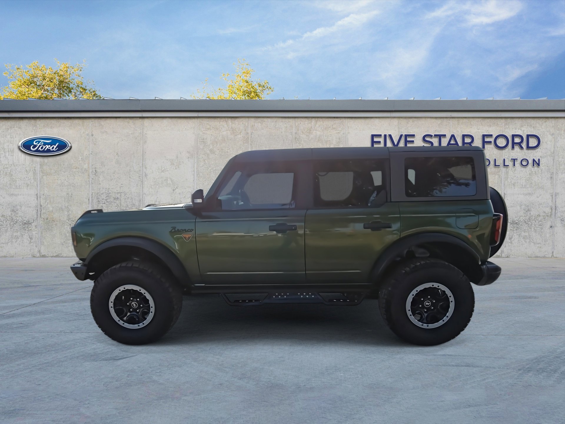 Certified 2022 Ford Bronco Badlands w/ Sasquatch Package image 2