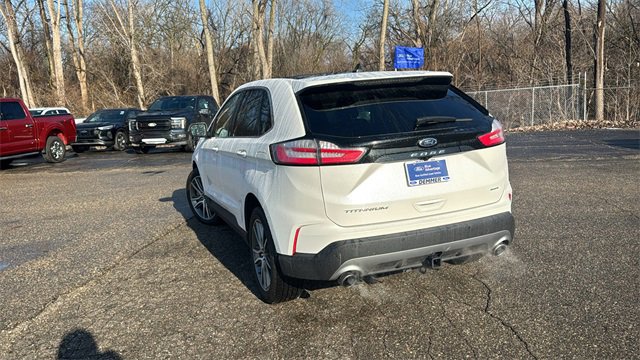 Certified 2024 Ford Edge Titanium w/ Equipment Group 301A image 5