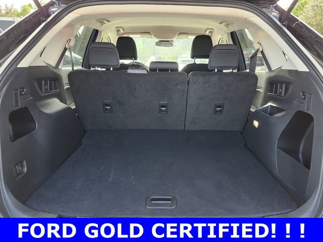 Certified 2024 Ford Edge SE w/ Black Appearance Package image 13
