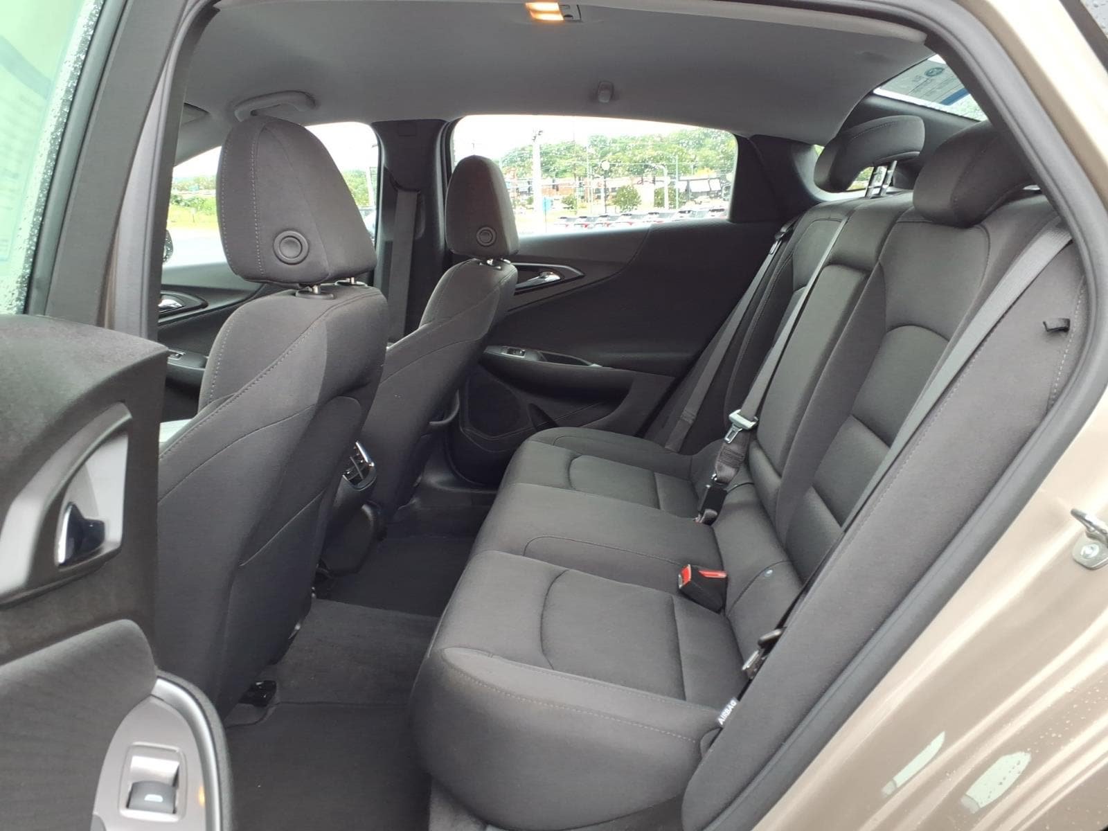 Used 2024 Chevrolet Malibu LT FWD image 13