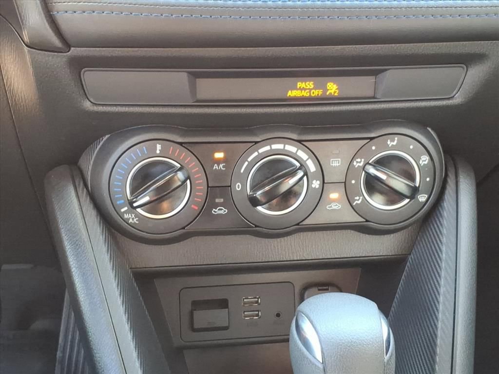 Used 2019 Toyota Yaris LE image 20