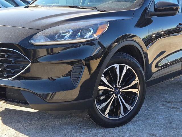 Certified 2021 Ford Escape SE w/ SE Sport Appearance Package image 7